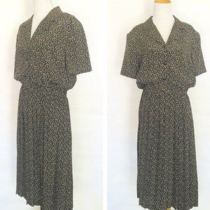 Black Leslie Fay Shirt Dress with Tan Design // Sh